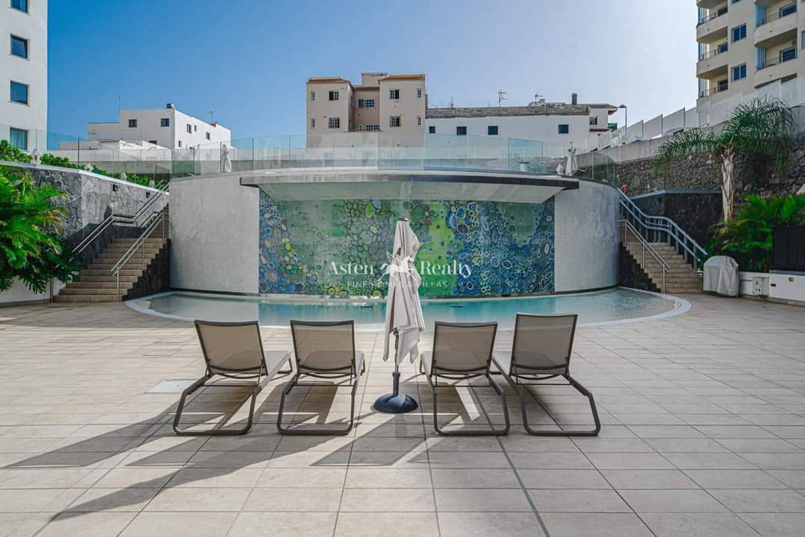 3 slaapkamer Flat te koop in Playa Paraiso met zwembad garage - € 690.000 (Ref: 9237140)