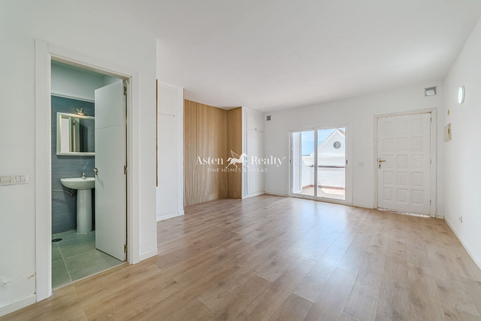 Appartamento in vendita in Costa Adeje con piscina - 190.000 € (Rif: 9242099)