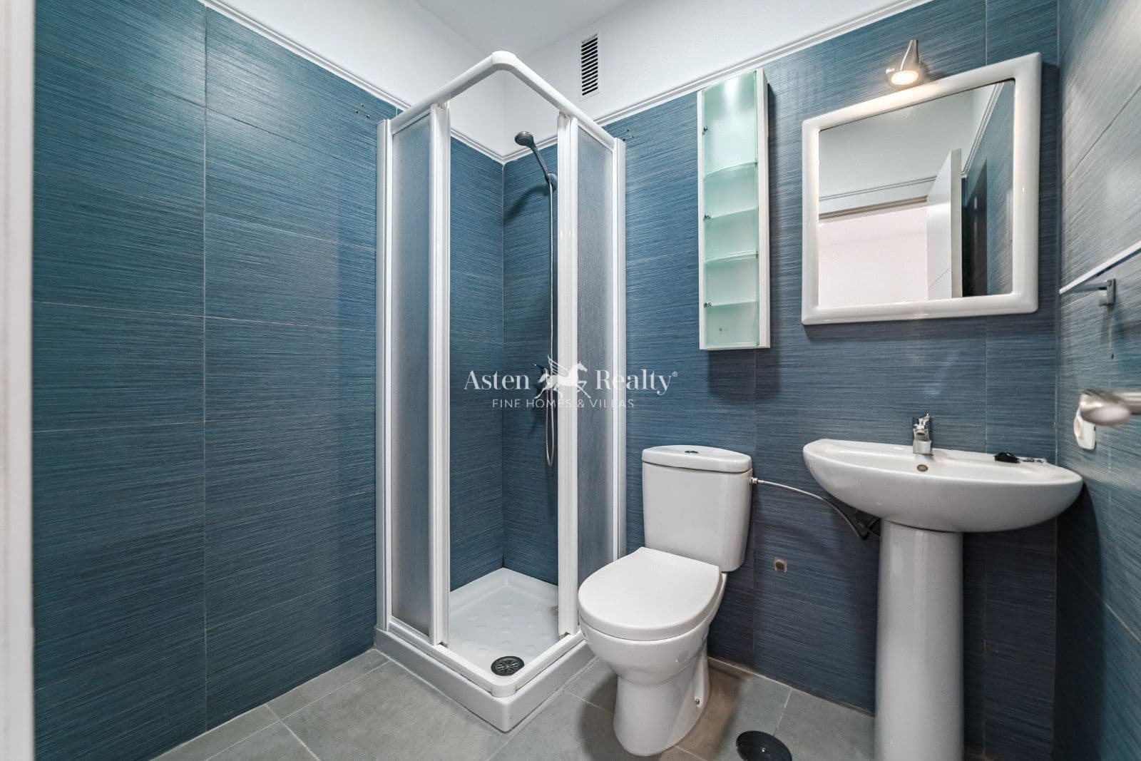 Appartamento in vendita in Costa Adeje con piscina - 190.000 € (Rif: 9242099)