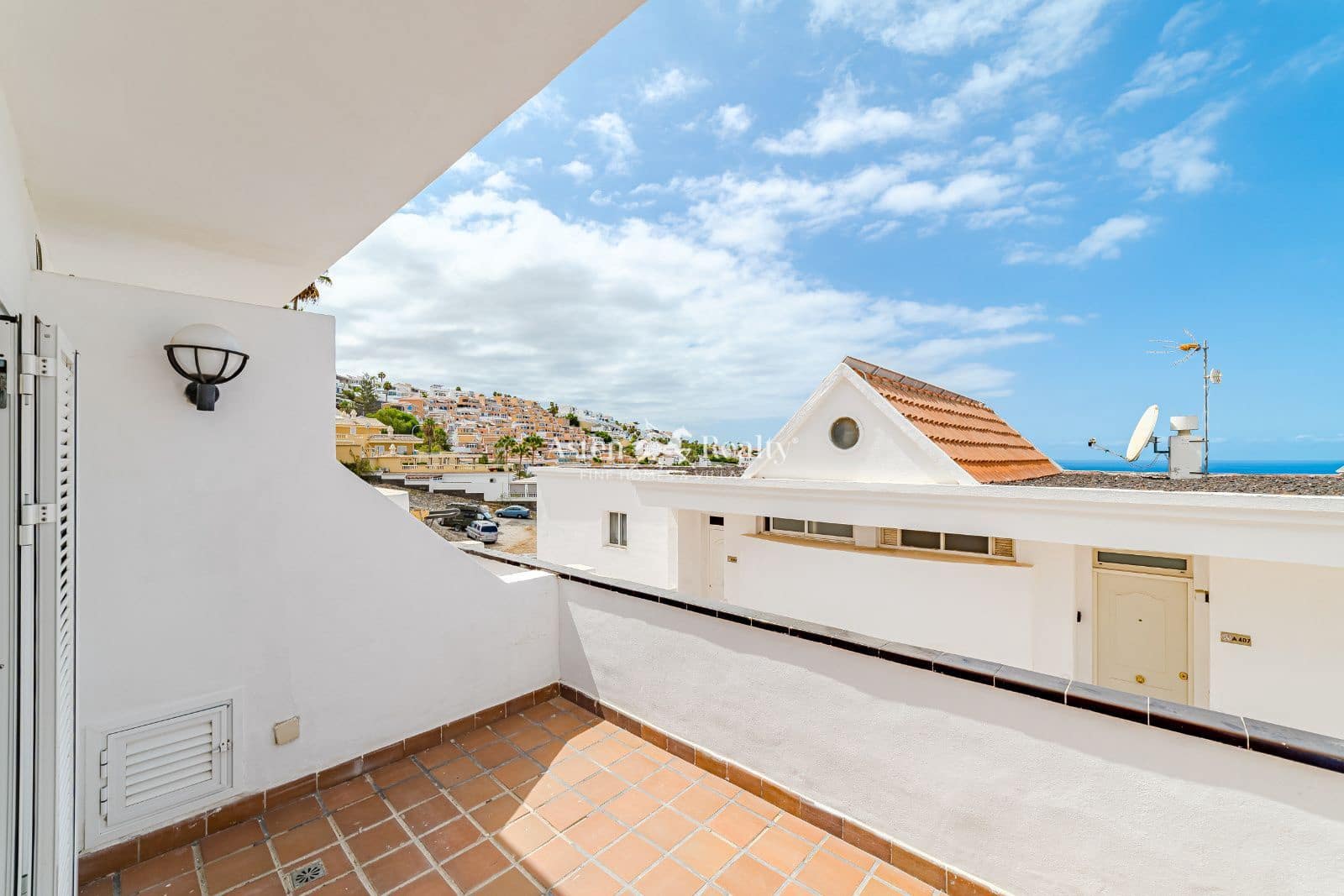 Appartamento in vendita in Costa Adeje con piscina - 190.000 € (Rif: 9242099)