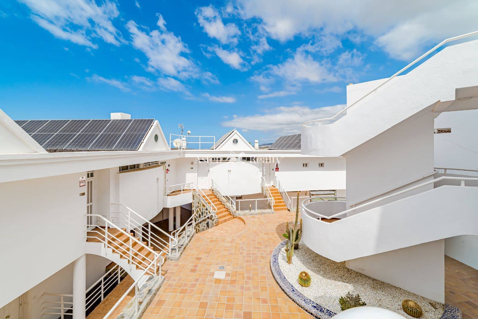 Appartamento in vendita in Costa Adeje con piscina - 190.000 € (Rif: 9242099)