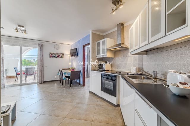 1 soverom Leilighet til salgs i Playa de las Americas, Arona med svømmebasseng - € 435 000 (Ref: 9246137)