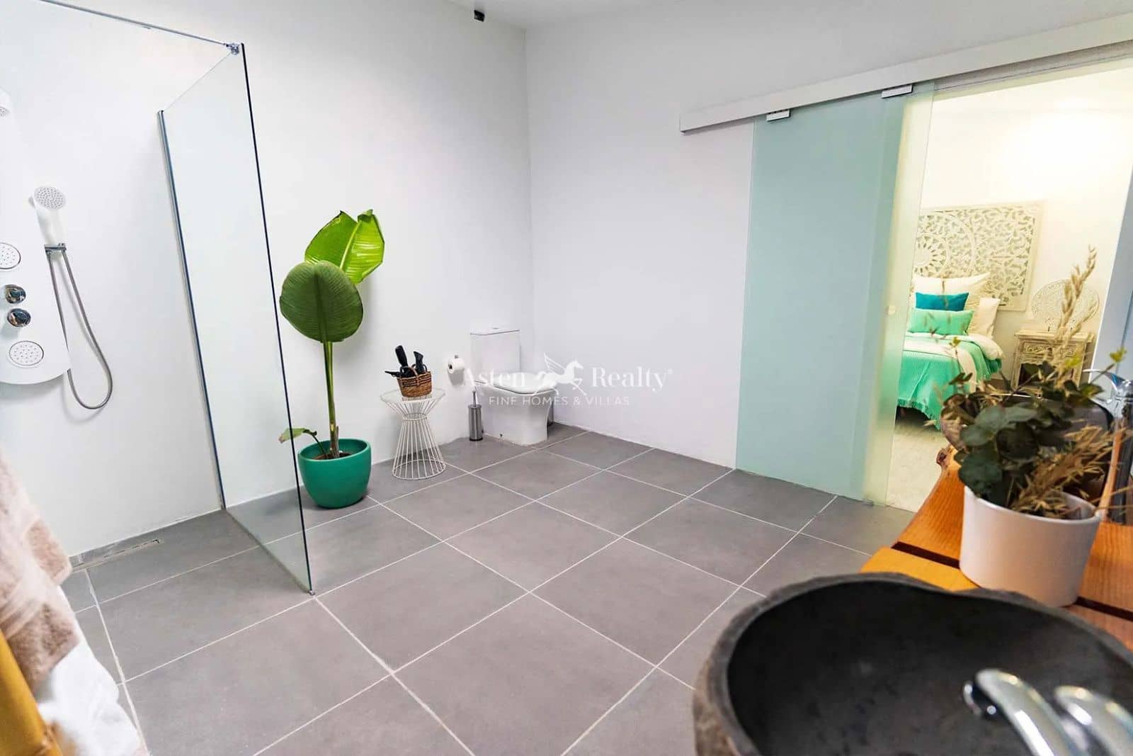 3 soverom Villa til salgs i Torviscas med svømmebasseng garasje - € 1 190 000 (Ref: 9249243)