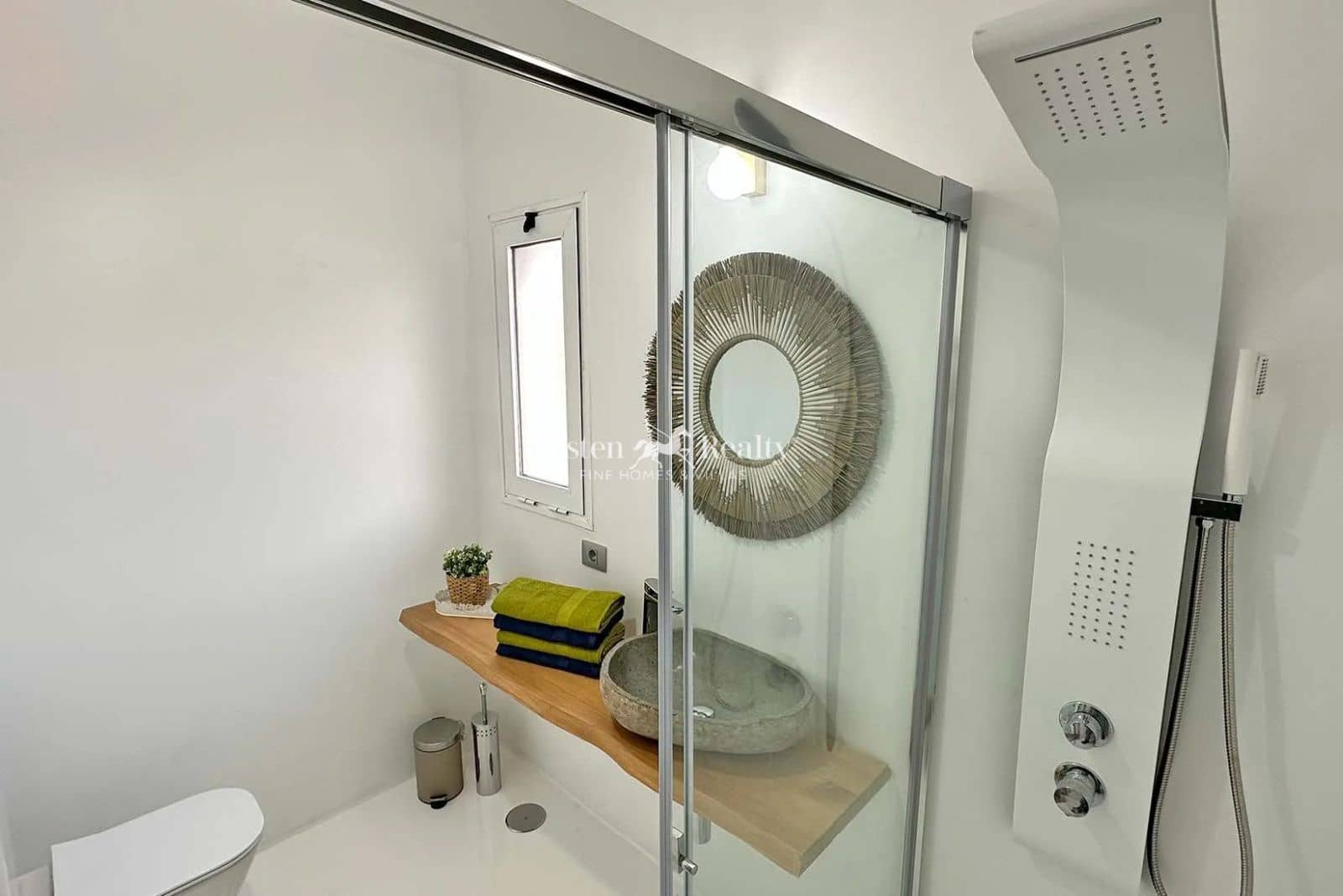 3 soverom Villa til salgs i Torviscas med svømmebasseng garasje - € 1 190 000 (Ref: 9249243)