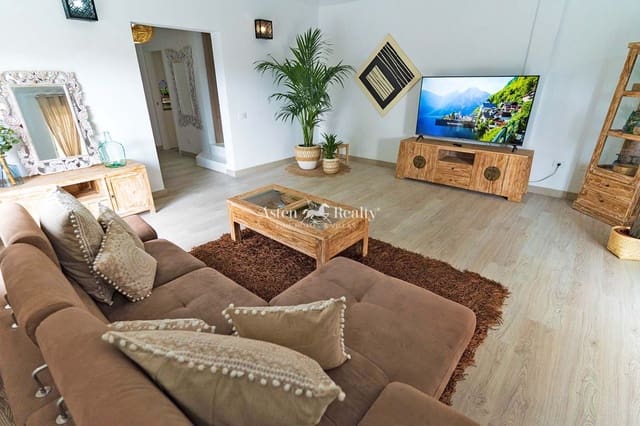 3 sovrum Villa till salu i Torviscas, Adeje med pool garage - 1 190 000 € (Ref: 9249243)