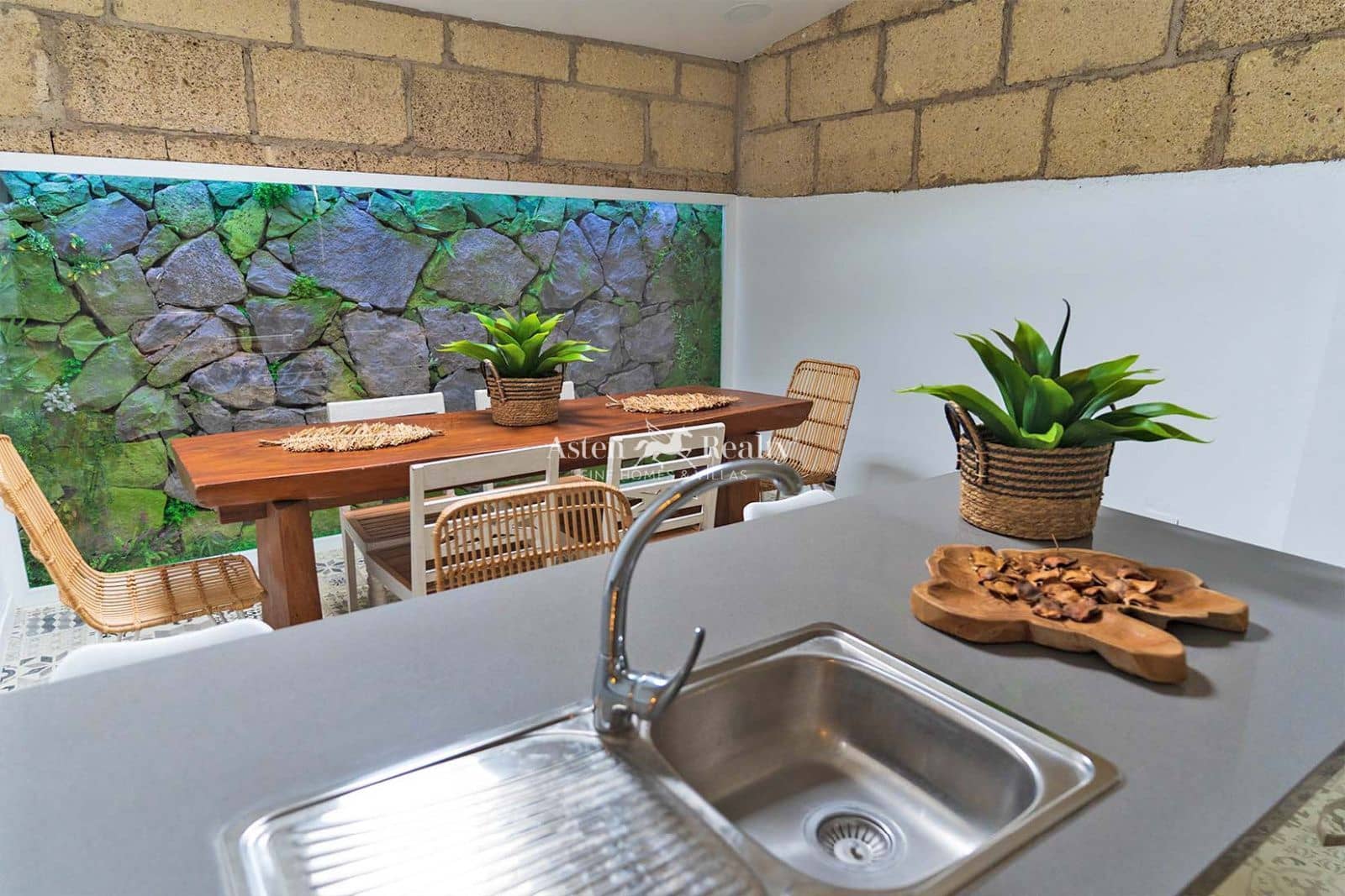 3 soverom Villa til salgs i Torviscas med svømmebasseng garasje - € 1 190 000 (Ref: 9249243)