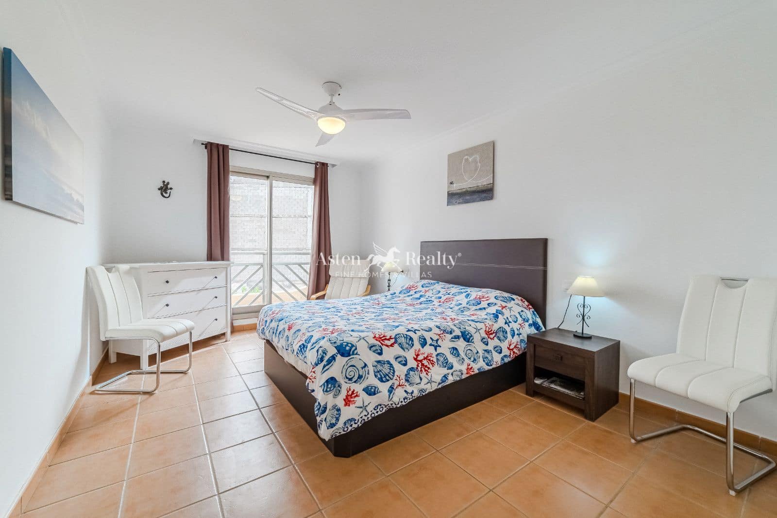 2 chambre Penthouse à vendre à El Medano avec piscine garage - 435 000 € (Ref: 9251728)