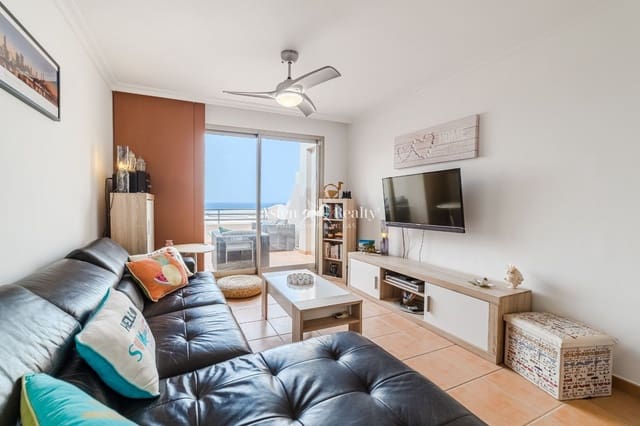 2 slaapkamer Penthouse te koop in El Medano, Granadilla de Abona met zwembad garage - € 435.000 (Ref: 9251728)