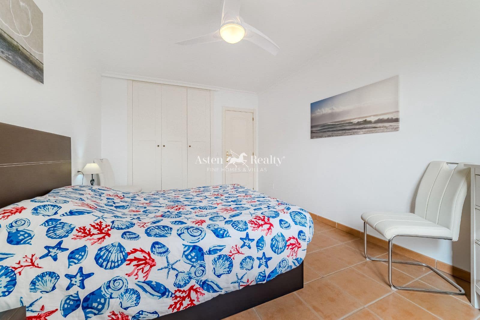 2 chambre Penthouse à vendre à El Medano avec piscine garage - 435 000 € (Ref: 9251728)