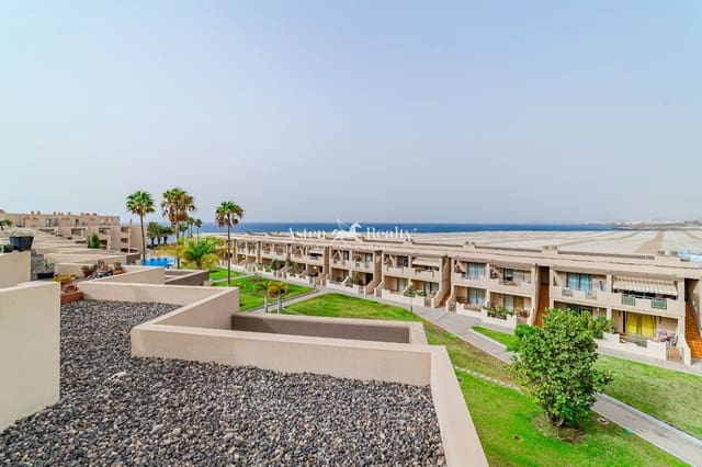 2 slaapkamer Penthouse te koop in El Medano, Granadilla de Abona met zwembad garage - € 435.000 (Ref: 9251728)