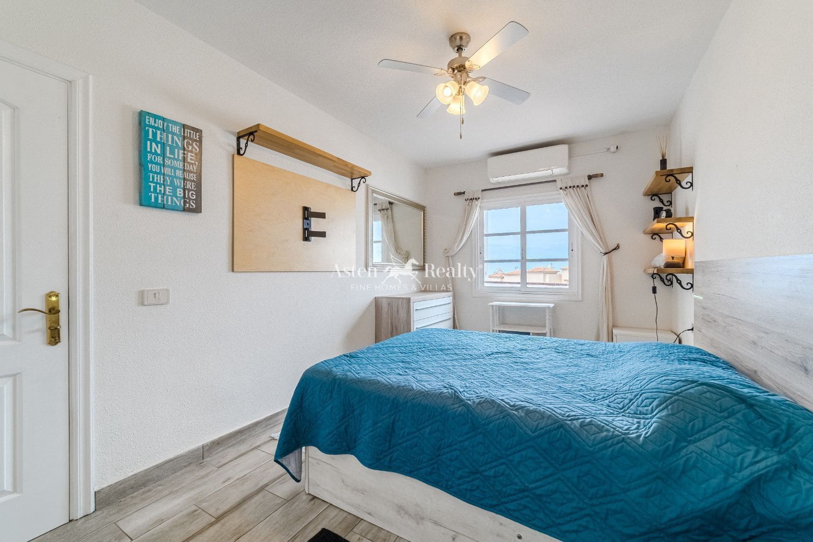 1 sovrum Lägenhet till salu i Torviscas med pool garage - 349 000 € (Ref: 9254168)