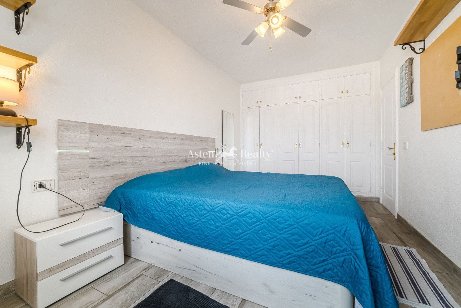 1 sovrum Lägenhet till salu i Torviscas med pool garage - 349 000 € (Ref: 9254168)