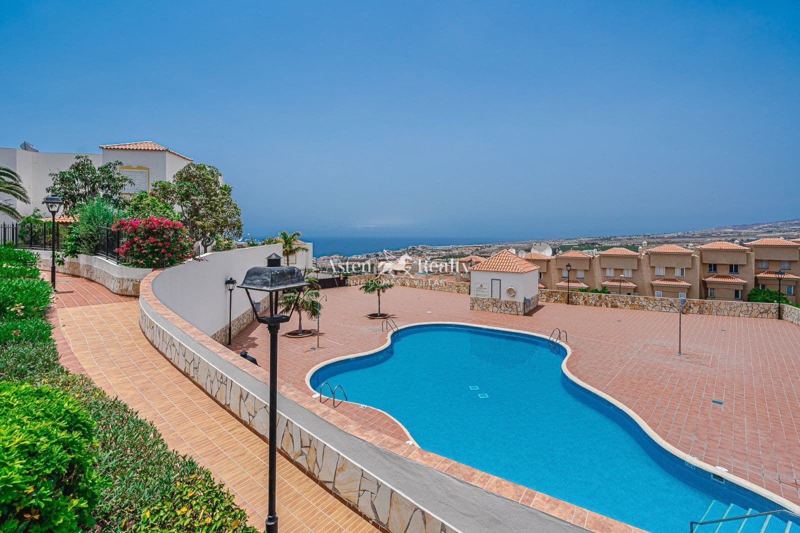 1 sovrum Lägenhet till salu i Torviscas med pool garage - 349 000 € (Ref: 9254168)