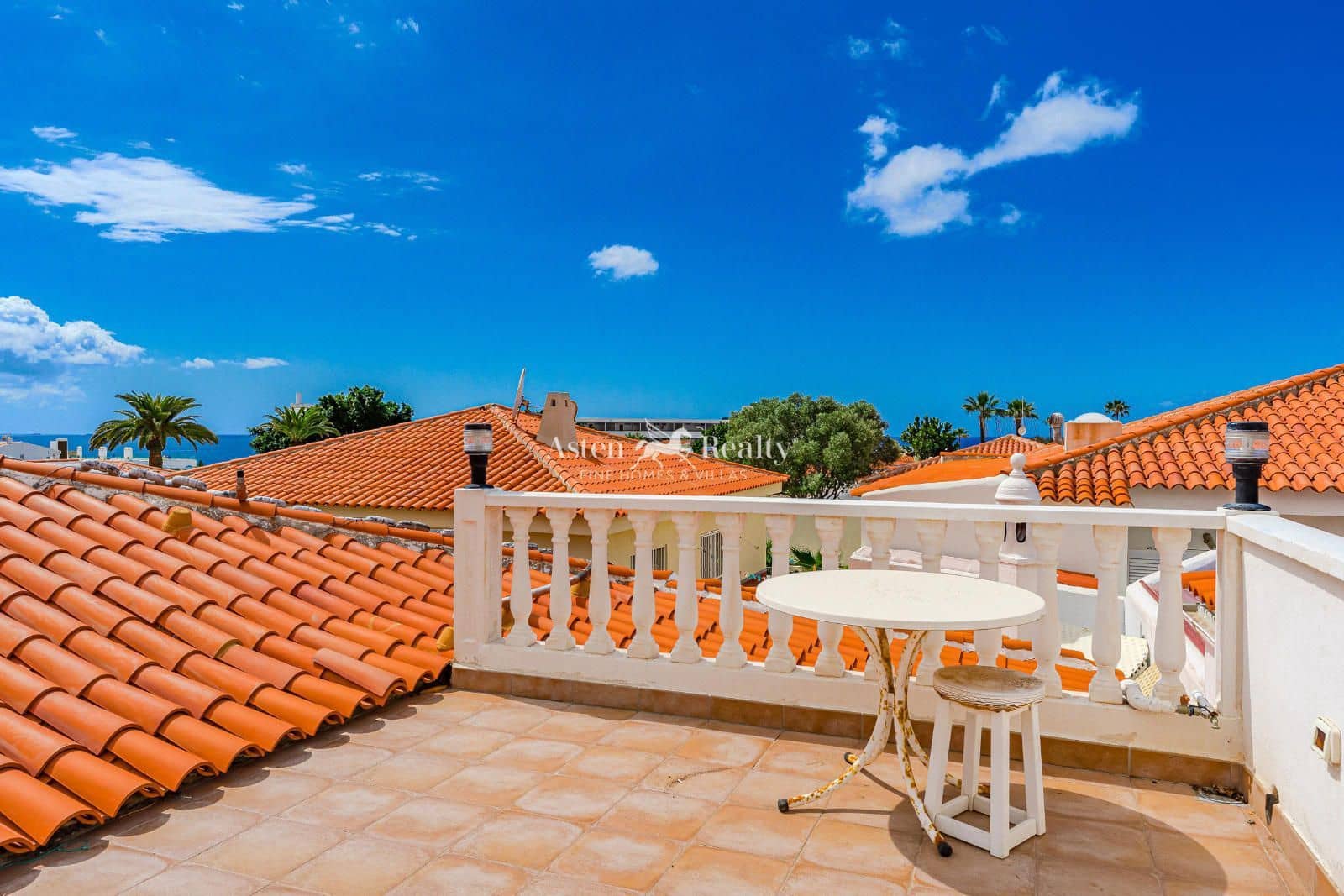 3 sypialnia Dom na sprzedaż w Callao Salvaje z basenem - 649 000 € (Ref: 9254418)