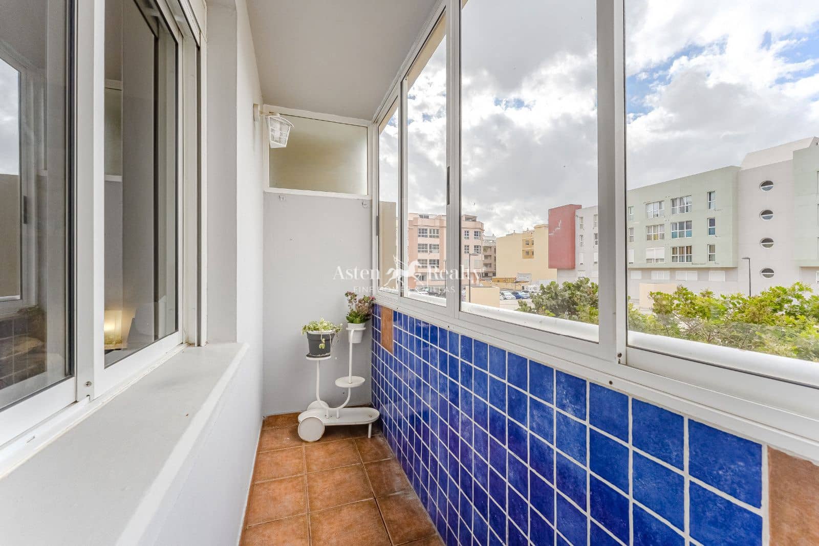 3 soveværelse Lejlighed til salg i El Medano med garage - € 349.000 (Ref: 9255861)