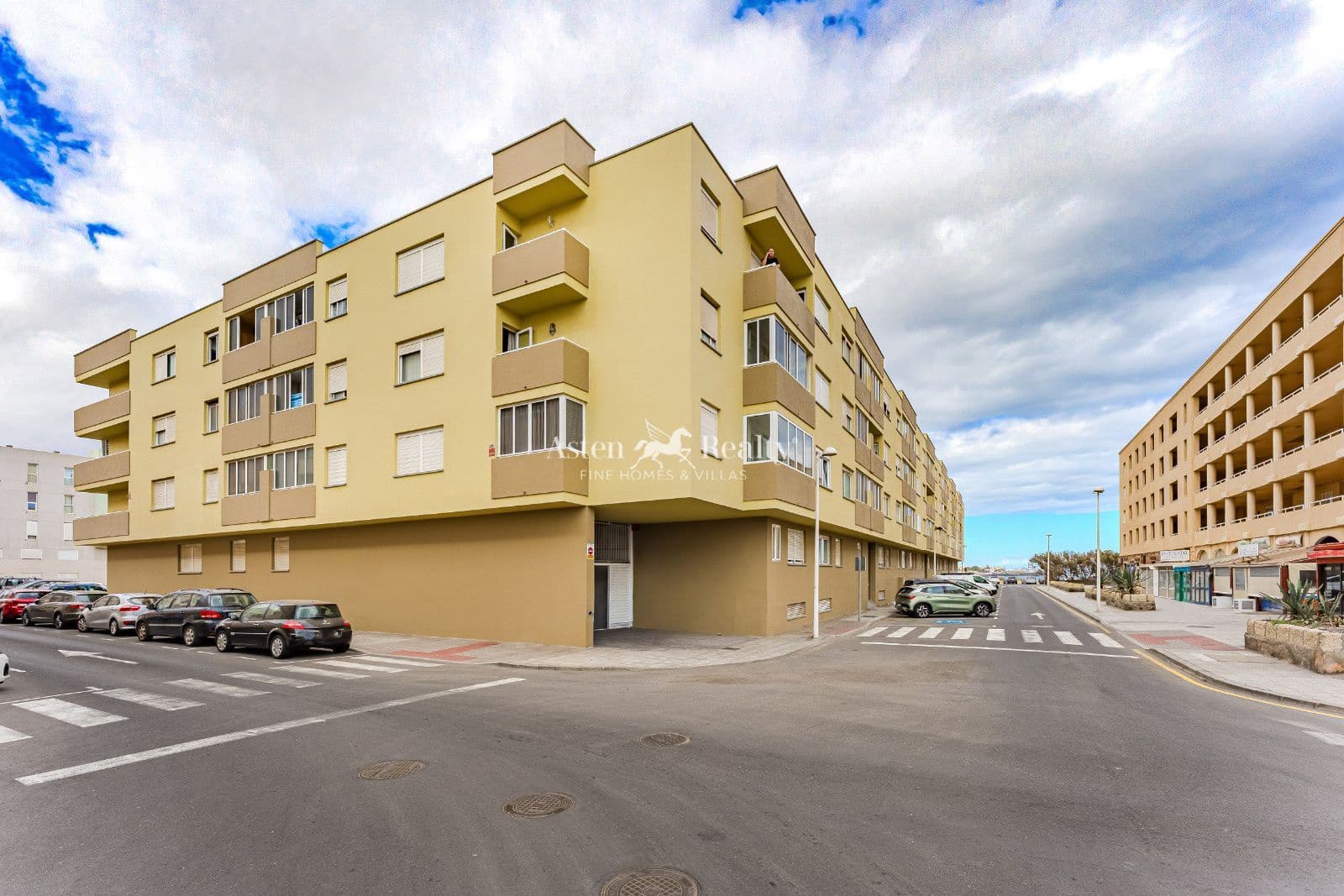 3 soveværelse Lejlighed til salg i El Medano med garage - € 349.000 (Ref: 9255861)