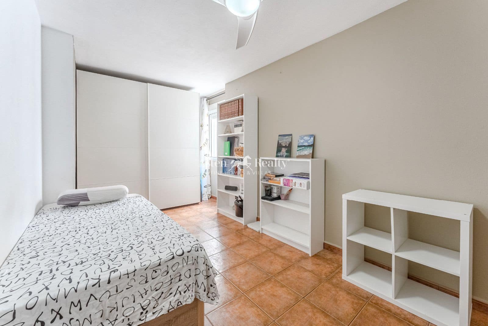 3 soveværelse Lejlighed til salg i El Medano med garage - € 349.000 (Ref: 9255861)