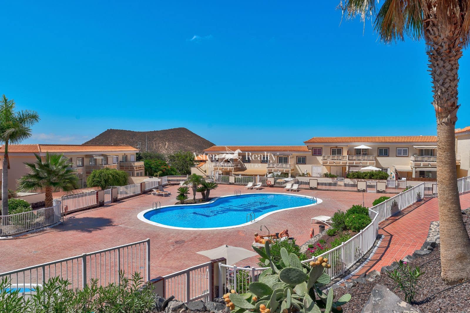 Piso de 1 habitación en Chayofa en venta con piscina - 280.000 € (Ref: 9258138)