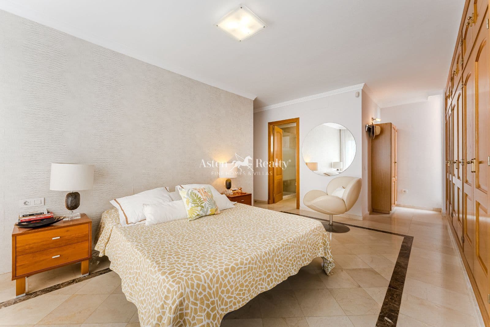 4 soverom Hus til salgs i Torviscas med svømmebasseng garasje - € 1 980 000 (Ref: 9267716)