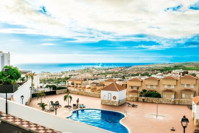 1 bedroom Penthouse for sale in Torviscas, Adeje with pool - € 299,000 (Ref: 9273174)
