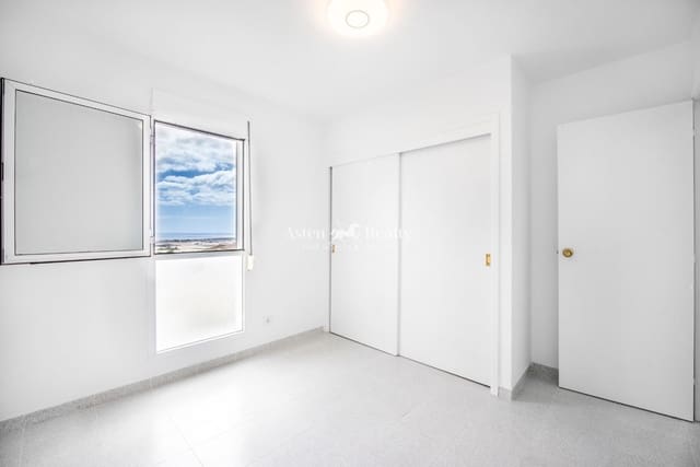 3 soveværelse Penthouse til salg i Parque de la Reina, Arona med swimmingpool garage - € 330.000 (Ref: 9275215)