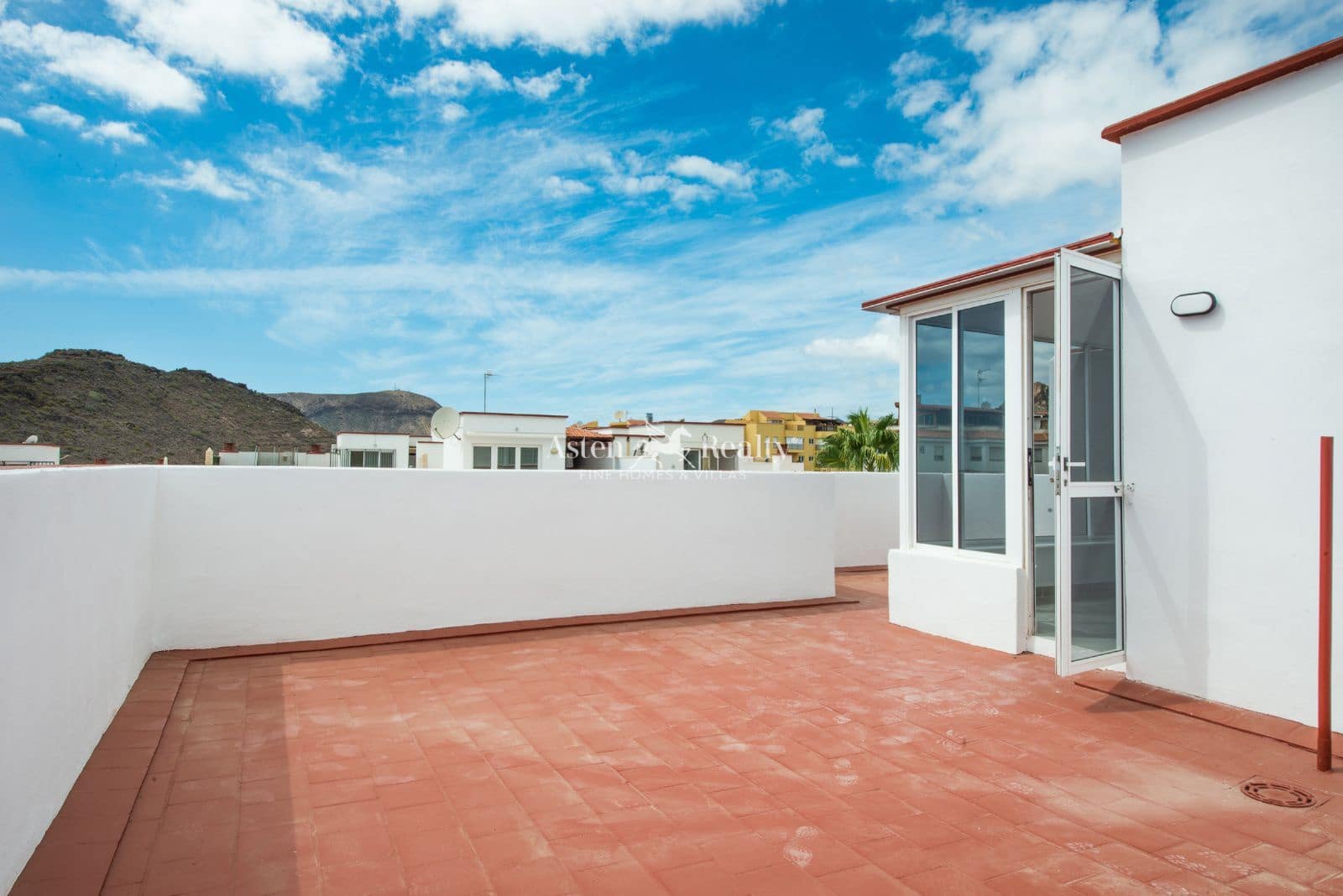 3 soveværelse Penthouse til salg i Parque de la Reina med swimmingpool garage - € 330.000 (Ref: 9275215)