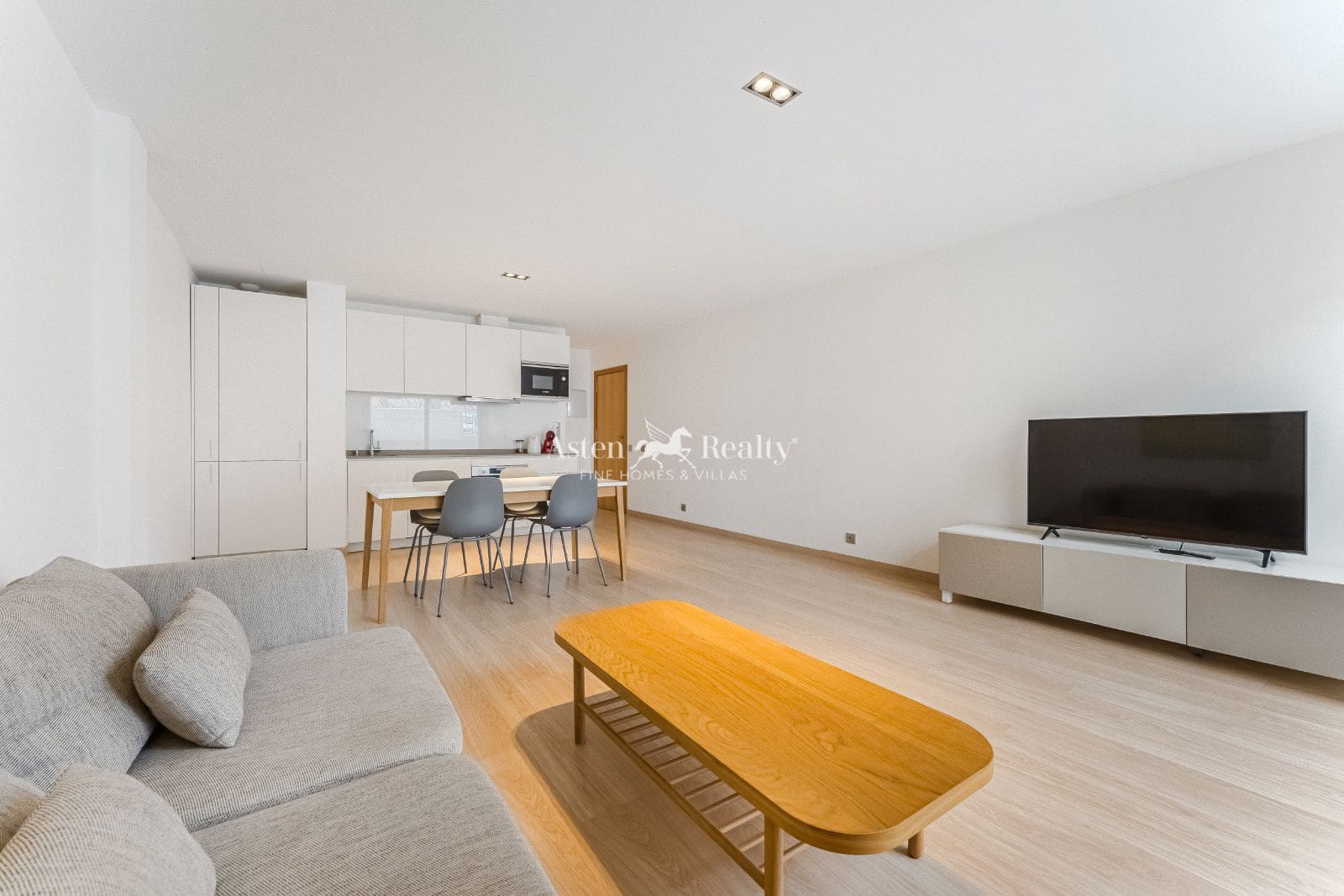 1 soverom Leilighet til salgs i Adeje med svømmebasseng - € 295 000 (Ref: 9278733)