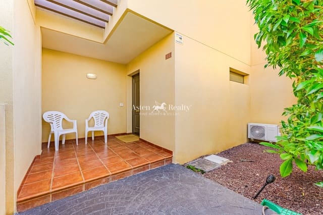 2 camera da letto Casa in vendita in El Medano, Granadilla de Abona con piscina garage - 589.000 € (Rif: 9282829)