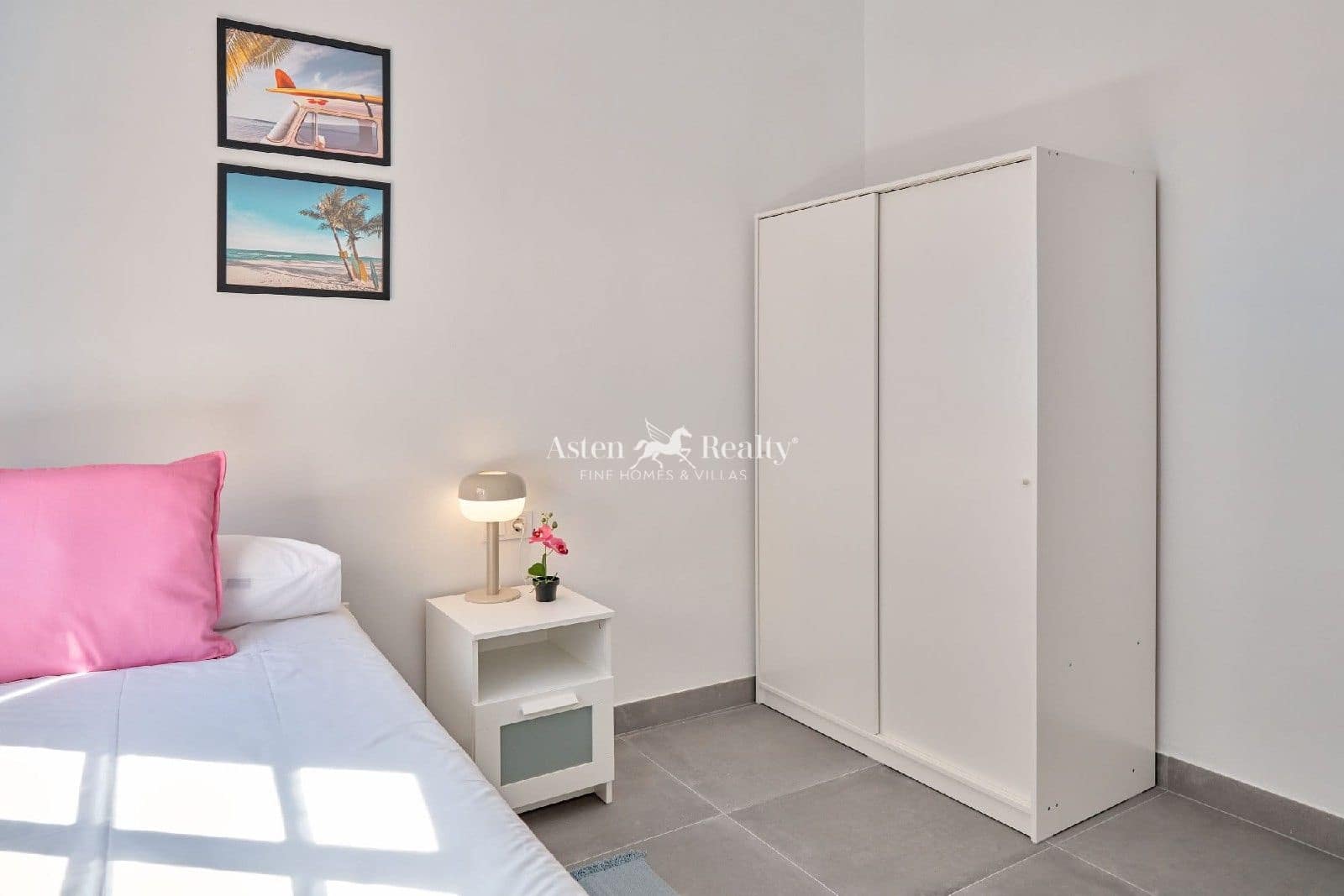 4 soveværelse Restaurant/Bar til salg i Icod de los Vinos med garage - € 449.000 (Ref: 9289386)