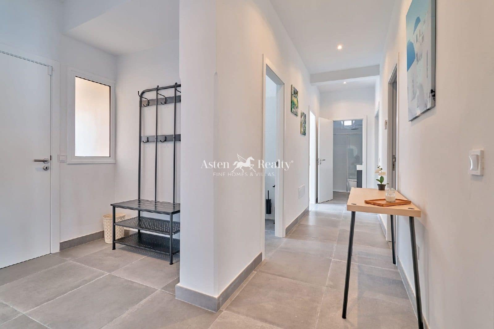 4 soveværelse Restaurant/Bar til salg i Icod de los Vinos med garage - € 449.000 (Ref: 9289386)