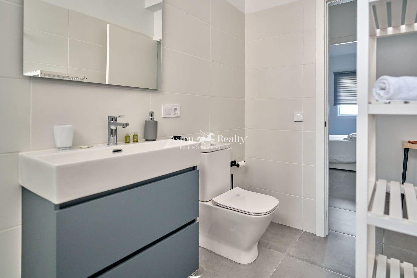 4 soveværelse Restaurant/Bar til salg i Icod de los Vinos med garage - € 449.000 (Ref: 9289386)