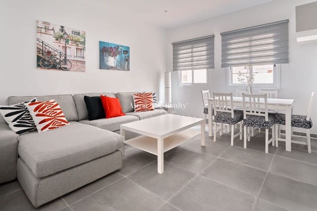 4 makuuhuone Ravintola/baari myytävänä paikassa Icod de los Vinos mukana 
autotalli - 449 000 € (Ref: 9289386)