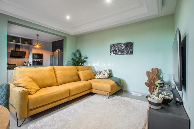 4 soveværelse Villa til salg i Las Galletas, Arona med swimmingpool garage - € 469.000 (Ref: 9289743)