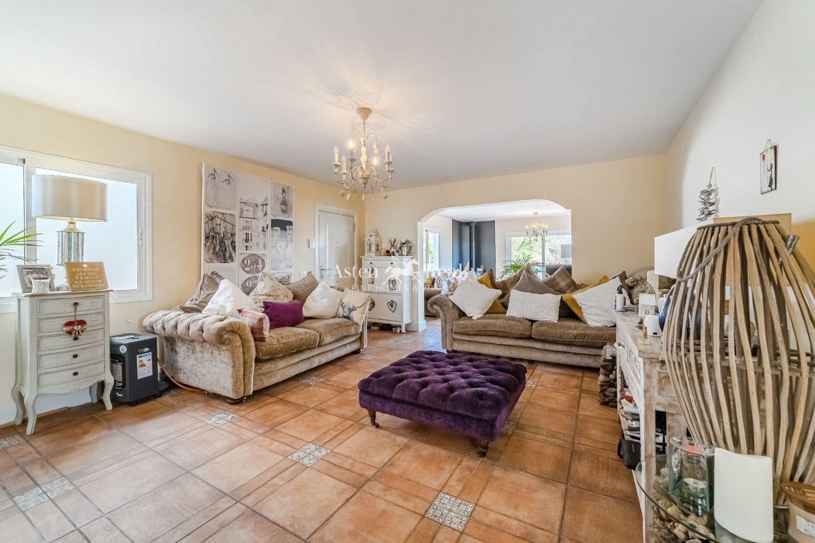 3 bedroom Villa for sale in San Miguel de Abona with garage - € 420,000 (Ref: 9296069)