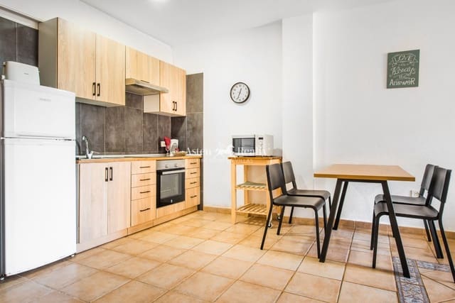 1 makuuhuone Asunto myytävänä paikassa Playa Paraiso, Adeje mukana uima-altaan - 185 000 € (Ref: 9298983)