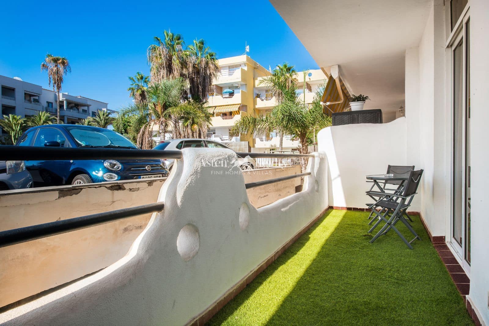 1 makuuhuone Asunto myytävänä paikassa Playa Paraiso mukana uima-altaan - 185 000 € (Ref: 9298983)