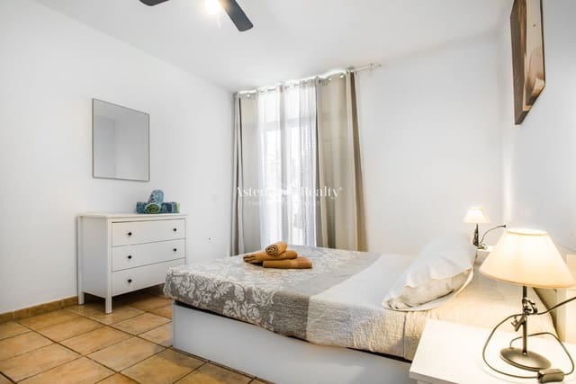 1 makuuhuone Asunto myytävänä paikassa Playa Paraiso, Adeje mukana uima-altaan - 185 000 € (Ref: 9298983)