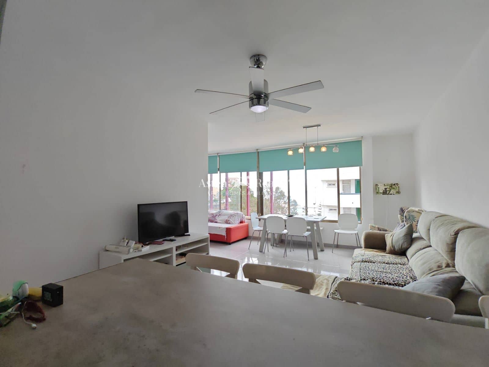 2 slaapkamer Flat te koop in Los Cristianos met garage - € 375.000 (Ref: 9301997)