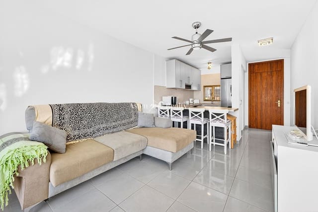 2 chambre Appartement à vendre à Los Cristianos, Arona avec garage - 347 000 € (Ref: 9301997)