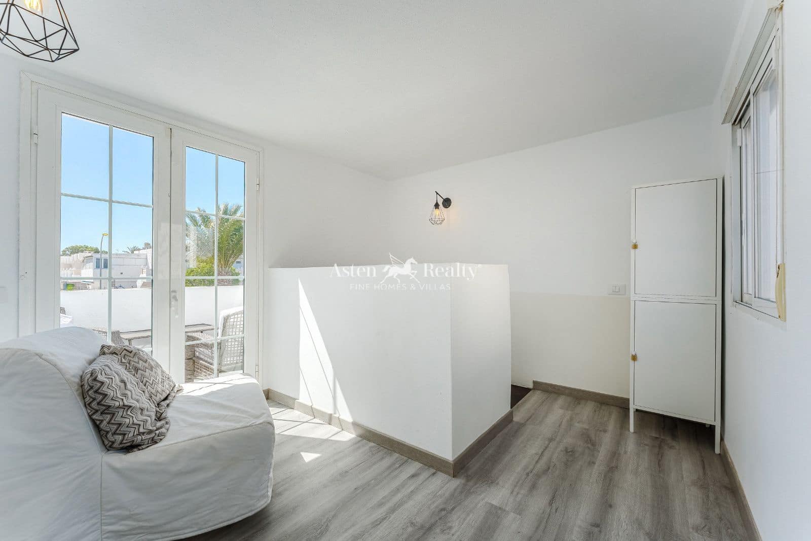 4 slaapkamer Huis te koop in Costa del Silencio met zwembad - € 340.000 (Ref: 9306994)