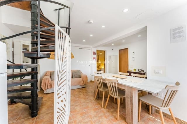 4 slaapkamer Huis te koop in Costa del Silencio, Arona met zwembad - € 340.000 (Ref: 9306994)