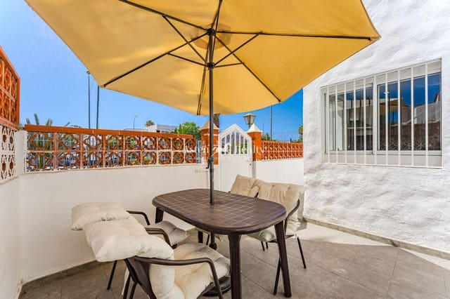 4 slaapkamer Huis te koop in Costa del Silencio, Arona met zwembad - € 340.000 (Ref: 9306994)