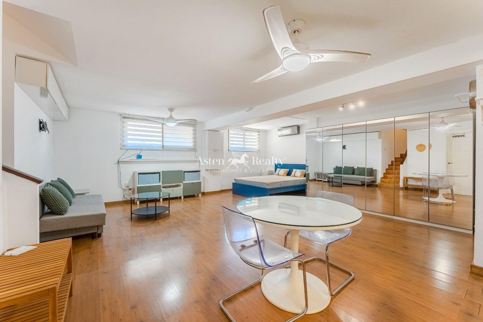 3 soveværelse Byhus til salg i El Medano med swimmingpool garage - € 475.000 (Ref: 9309211)