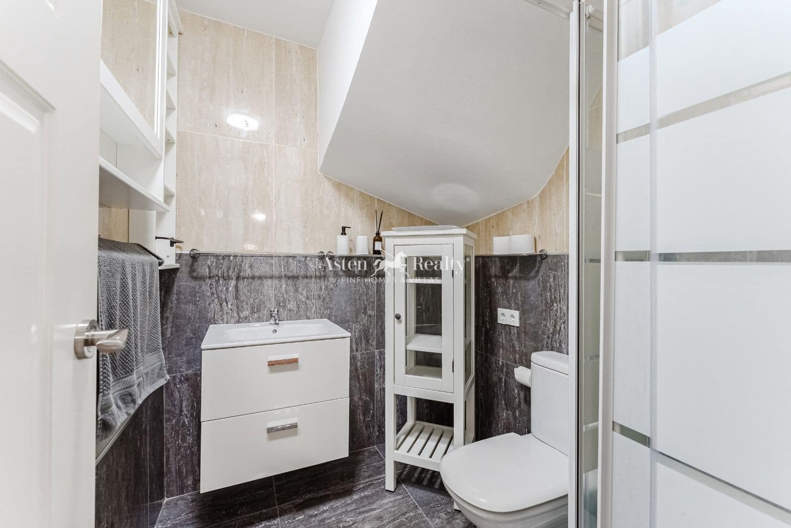 3 soveværelse Byhus til salg i El Medano med swimmingpool garage - € 475.000 (Ref: 9309211)