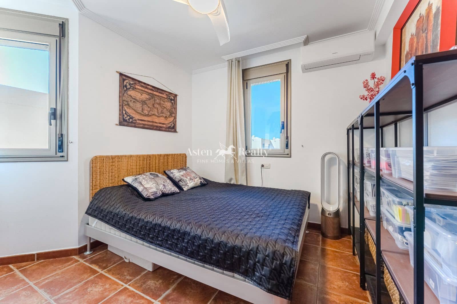 3 soveværelse Byhus til salg i El Medano med swimmingpool garage - € 475.000 (Ref: 9309211)