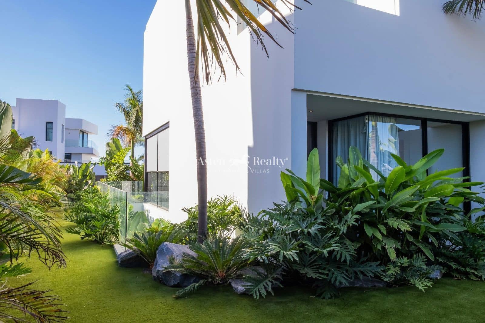 4 chambre Maison de Ville à vendre à Guia de Isora avec piscine garage - 4 290 000 € (Ref: 9309295)