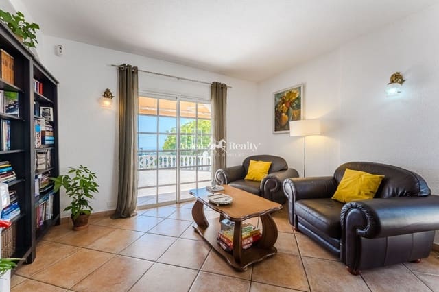 5 chambre Villa/Maison à vendre à Piedra Hincada, Guía de Isora avec garage - 977 000 € (Ref: 9309369)