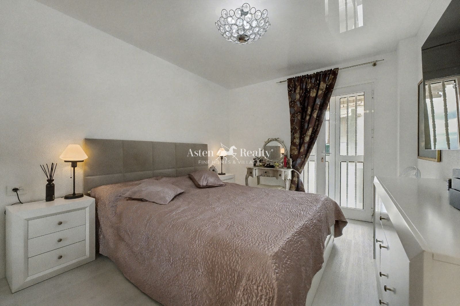 3 quarto Apartamento para venda em Torviscas com piscina garagem - 499 000 € (Ref: 9319886)