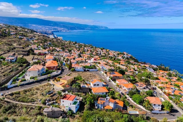 Building Plot for sale in El Sauzal - € 430,000 (Ref: 9340348)