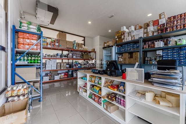 Virksomhed til salg i Los Olivos, Adeje - € 649.000 (Ref: 9340349)